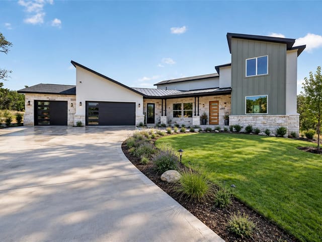 18213 Gregg Bluff RD