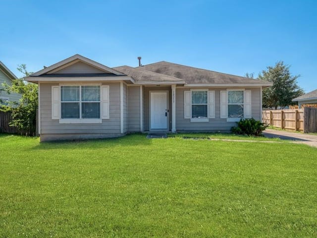 18217 Flathead DR