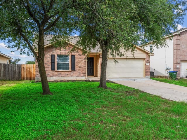18224 Canopy LN
