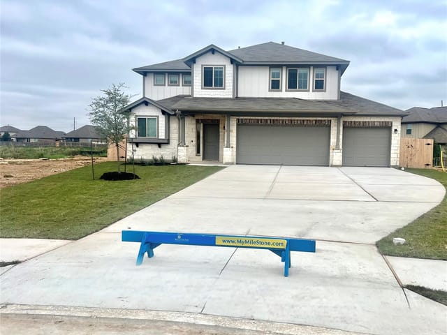 1825 McMahon Ln