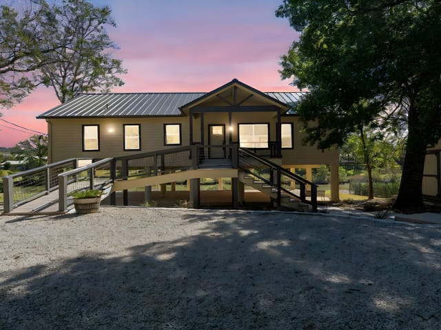 1830 Flite Acres Rd