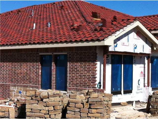 1830 Round Rock Ave