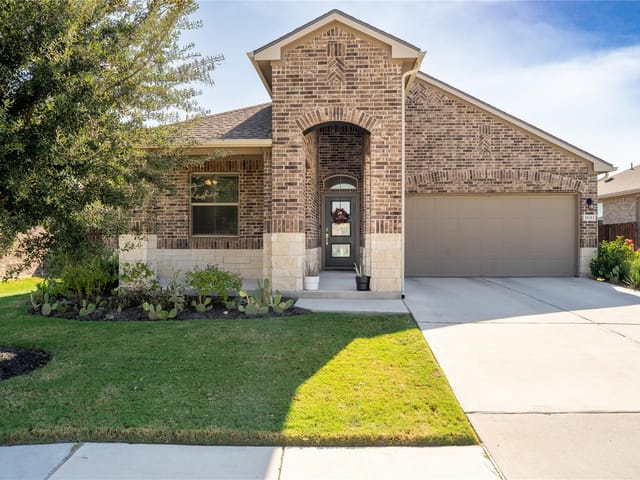 18313 Anicio Gallo Dr