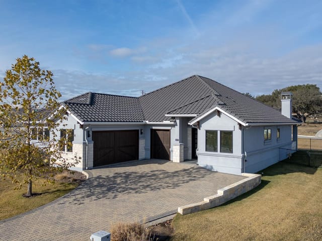 1837 Art Adams Way