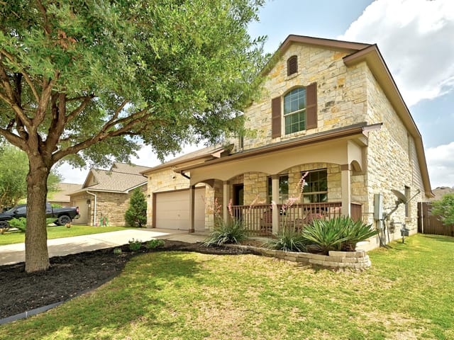184 Coral Stone Trl