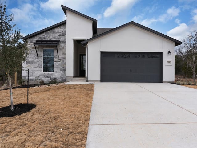 184 William Hersee DR