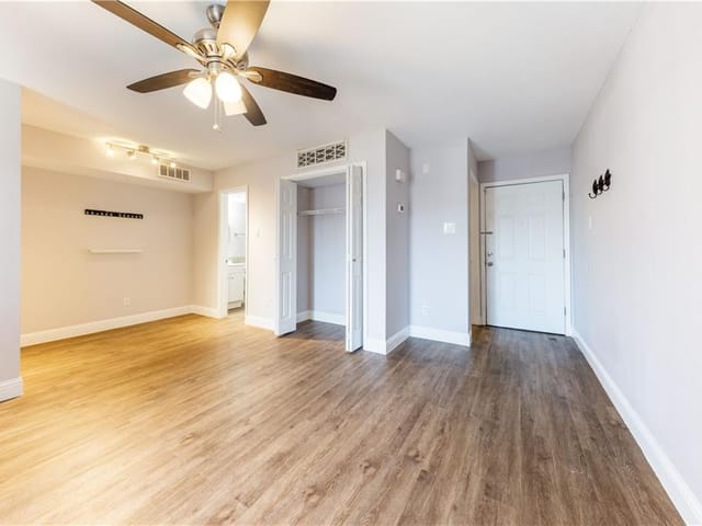 1840 Burton Dr Unit #129