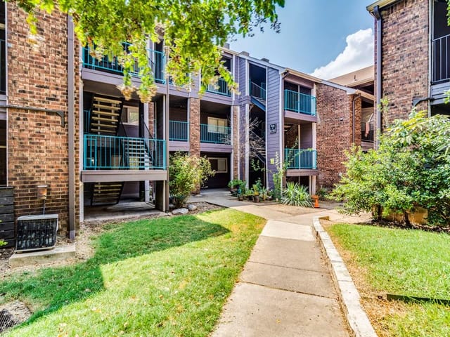 1840 Burton Dr Unit #180