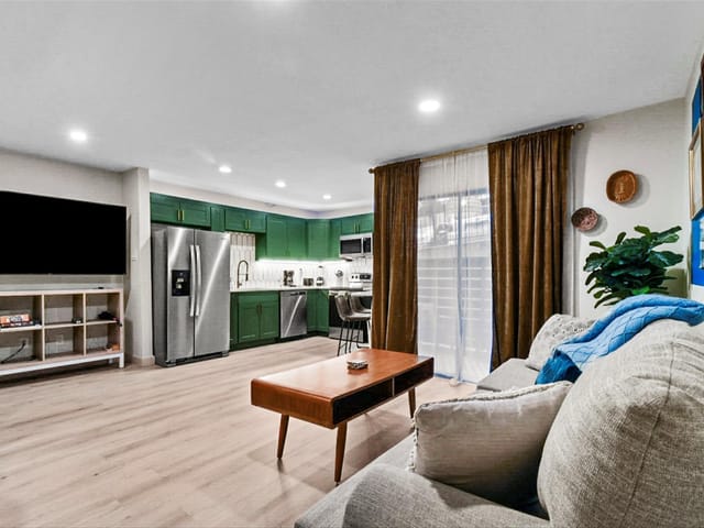 1840 Burton Dr Unit #192