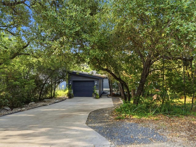 18406 Roundrock RD