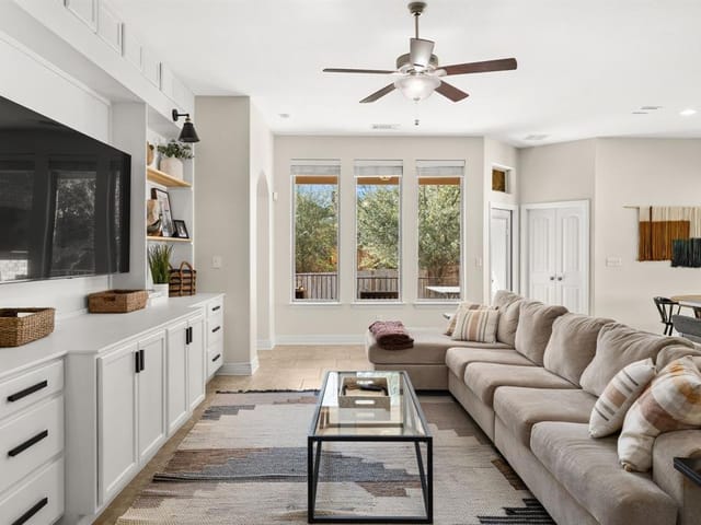 18409 Deleon Bayou LN