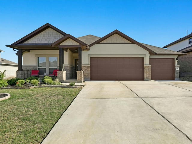185  Dogvane Cir
