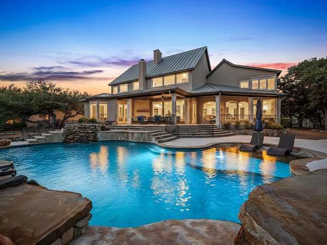 185 Shimmering Shore CT