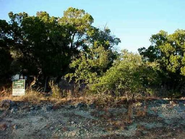 18502 VENTURE DR