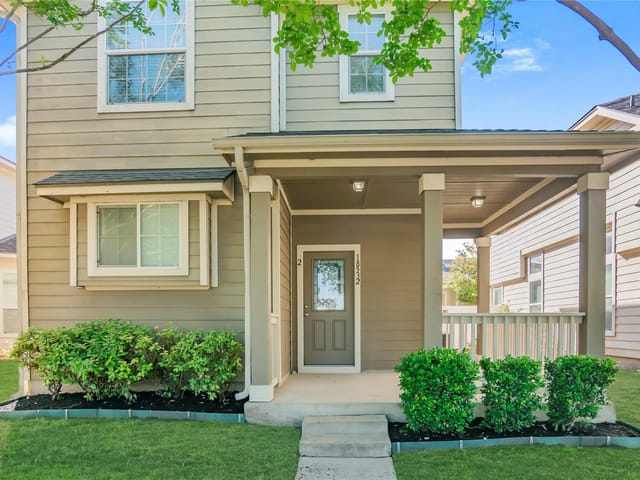 18532 Mammoth Cave Blvd Unit #2