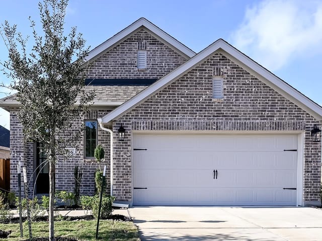 186 Blackborrow Dr