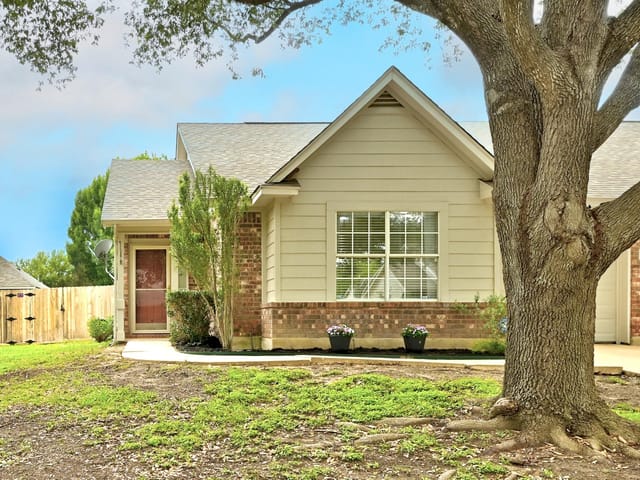 186 Prairie Springs Loop