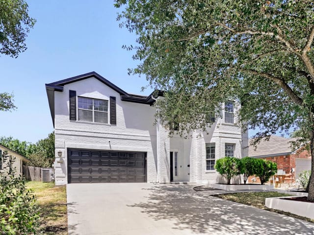 18652 E Dry Pond DR