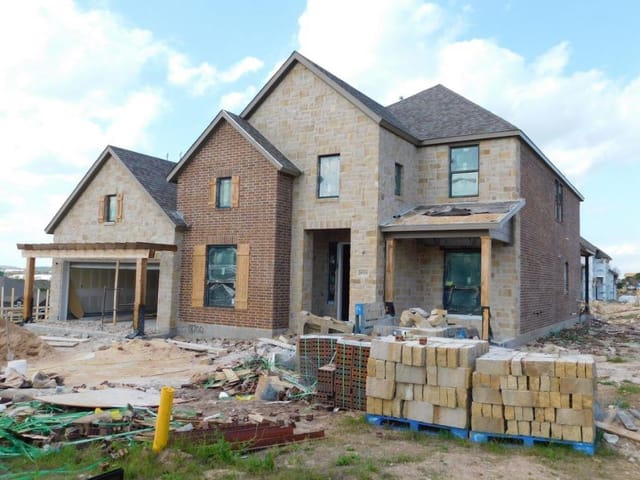 18700 Laramie Well Cove