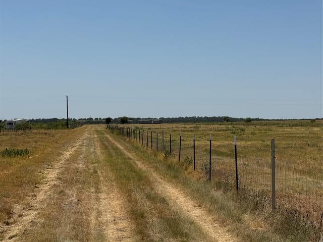 1875 County Road 273