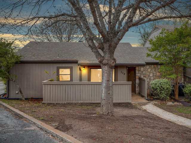 1875 West Ln Unit #112