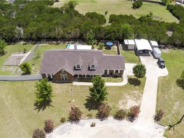 188 County Road 4704