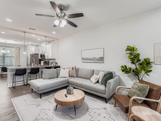 18803 Hogan Cir Unit #14