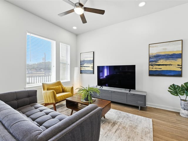 1900 Barton Springs RD Unit #2003