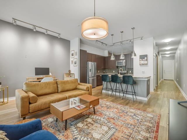 1900 Barton Springs RD Unit #2006
