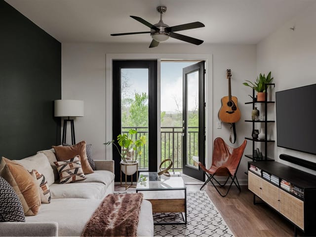 1900 Barton Springs Rd Unit #3028