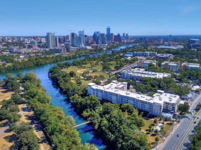 1900 Barton Springs Rd Unit #3031