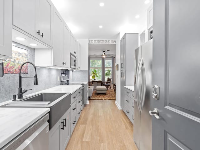 1900 Barton Springs Rd Unit #3043