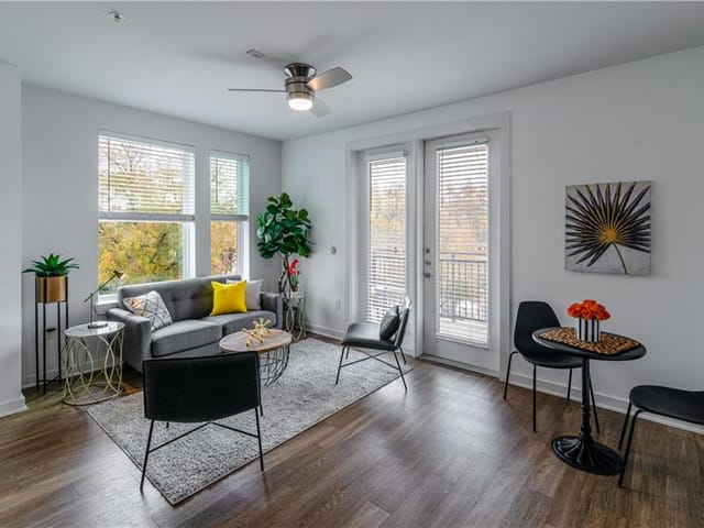 1900 Barton Springs RD Unit #4001