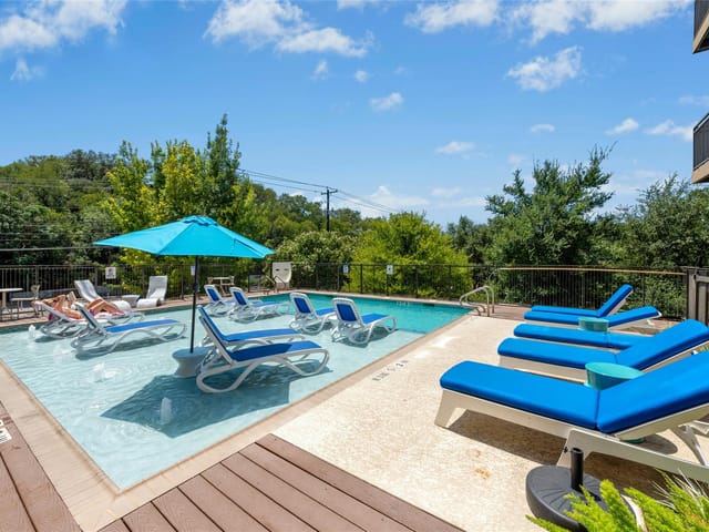 1900 Barton Springs RD Unit #4004