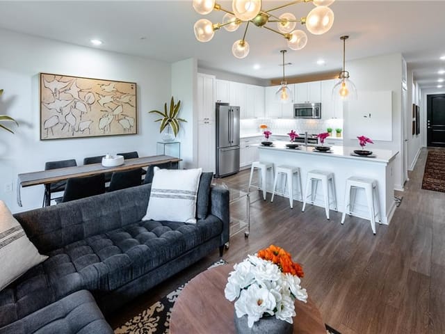1900 Barton Springs RD Unit #4008