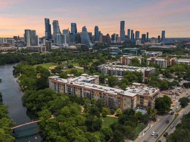 View 1900 Barton Springs Rd Unit #5032 in Zilker Park Residences 1900 Barton Springs Rd Unit #5032 - front exterior - Luxury home in Zilker Park Residences, Austin, TX