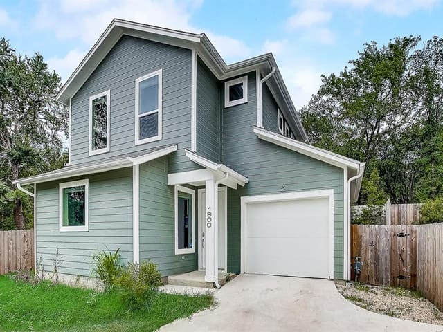 1900 Bunche Rd Unit #2