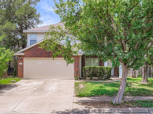 1900 Jesse Owens DR