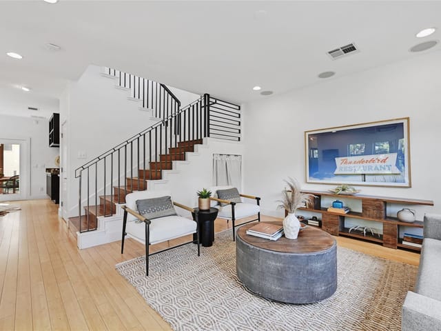 1900 Newton St Unit #A