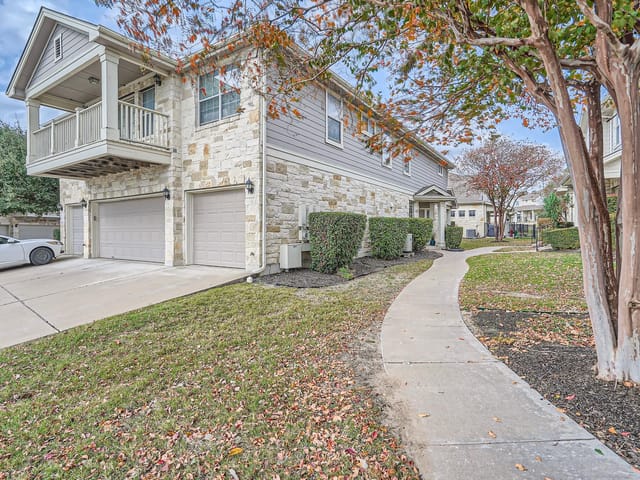 1900 Scofield Ridge Pkwy Unit #1902