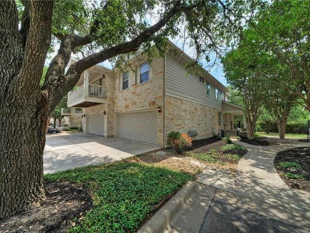 1900 SCOFIELD RIDGE Pkwy Unit #6602