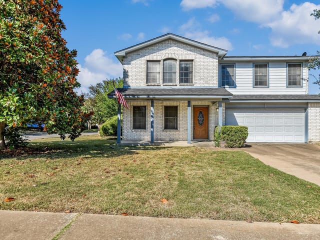 1901 Carriage Hills TRL