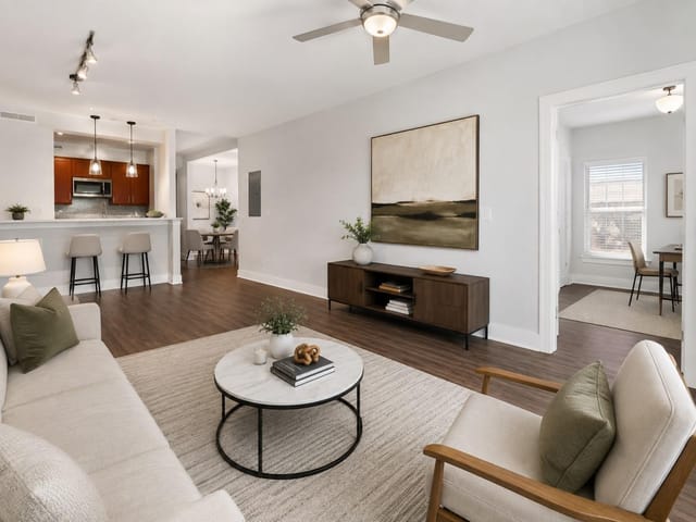 1901 Crossing PL Unit #3101