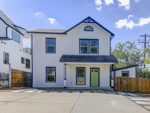 View 1901 New York Ave Unit #A 1901 New York Ave Unit #A, photo 1 of 6, Austin, TX