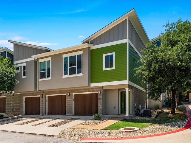 1901 Warely LN Unit #292C