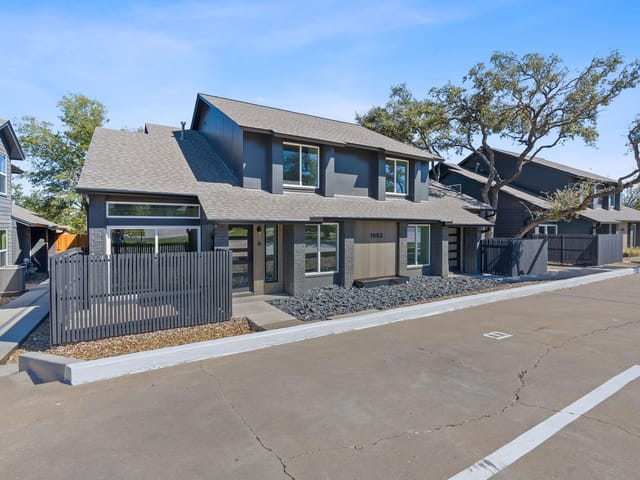1902 Albury Cv Unit #D