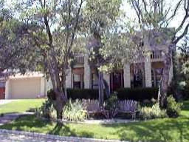 1902 HOLLY HILL DR