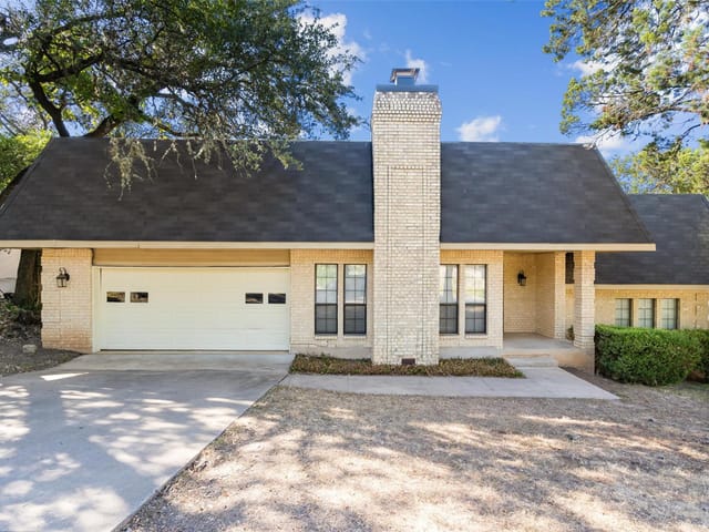 1902 Mistywood DR