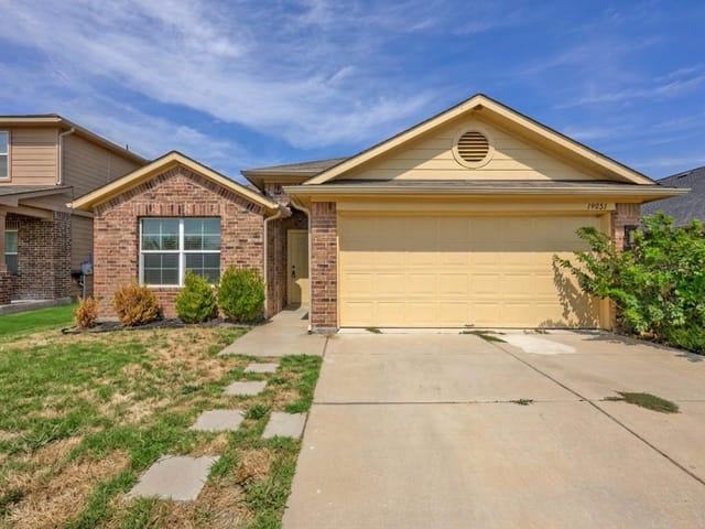 19021 Great Falls DR
