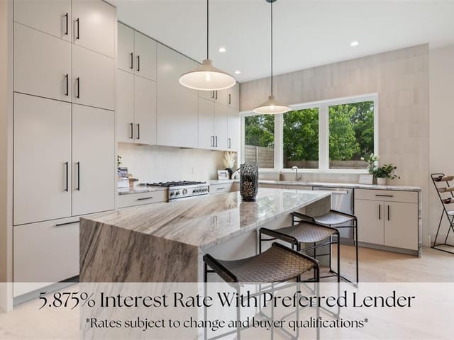 1903 Blue Crest Drive Unit #1